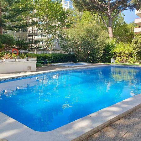 Apartamento Centrico En Салоу Экстерьер фото