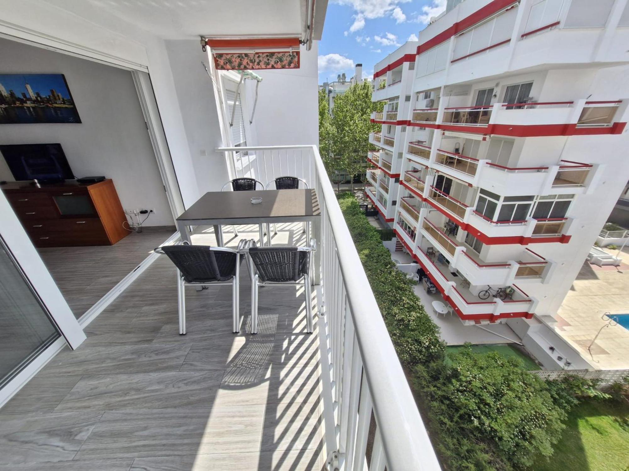 Apartamento Centrico En Салоу Экстерьер фото