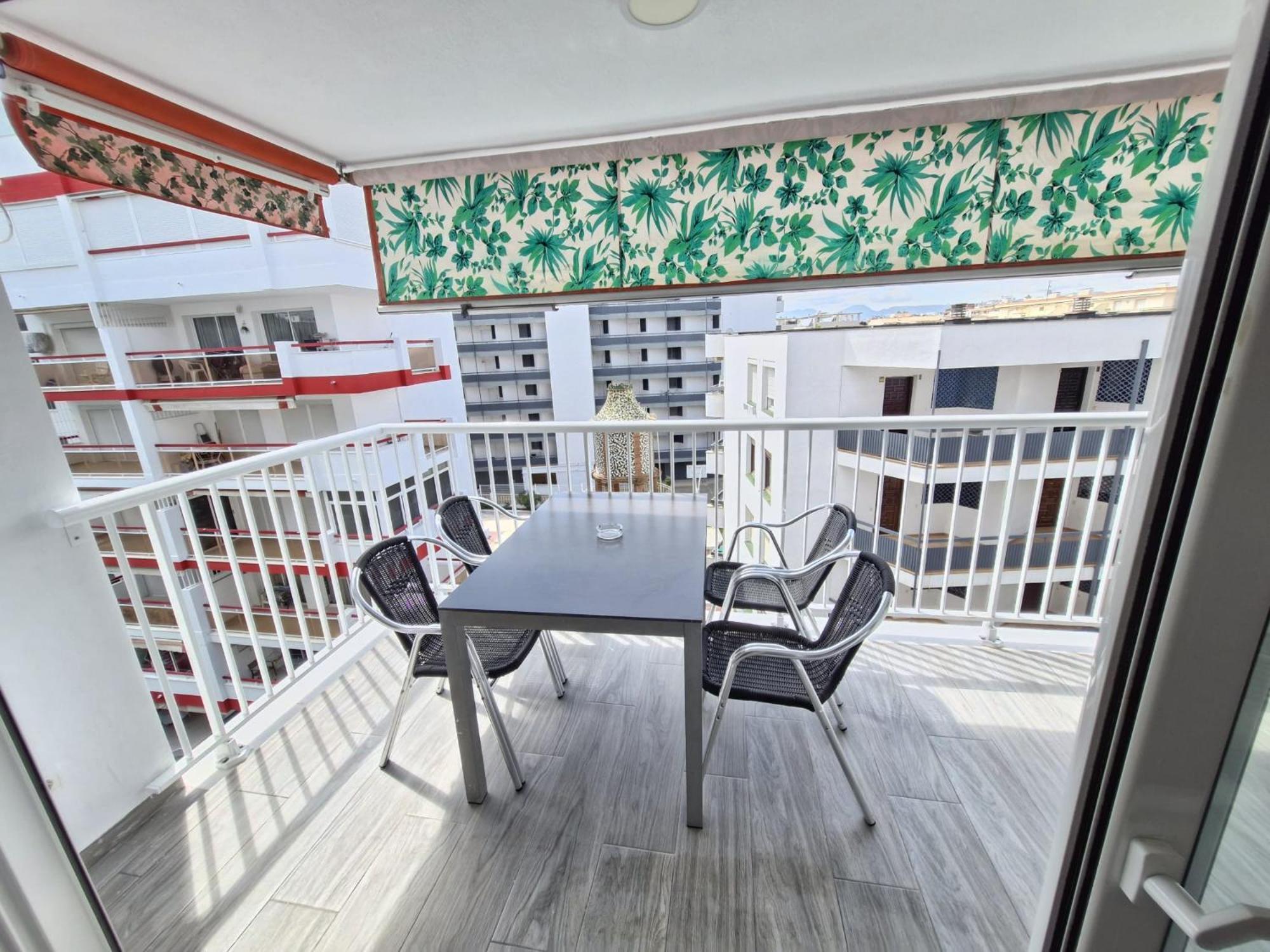 Apartamento Centrico En Салоу Экстерьер фото