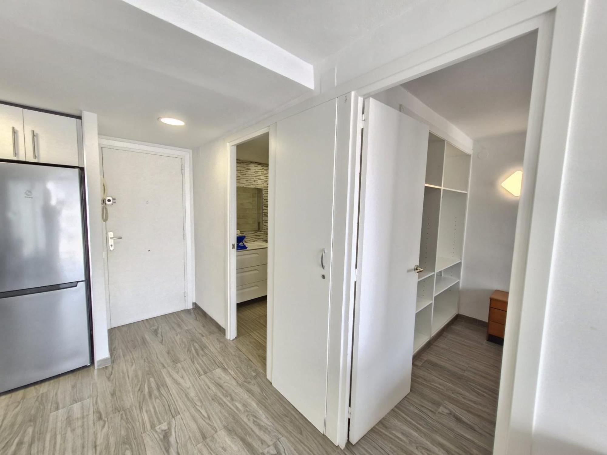 Apartamento Centrico En Салоу Экстерьер фото